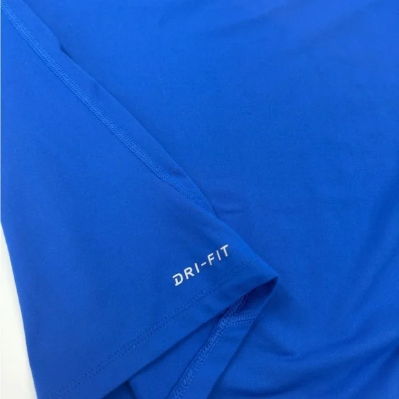 Nike Men's Royal Blue Lightweight Jacket - Picture 6 of 8